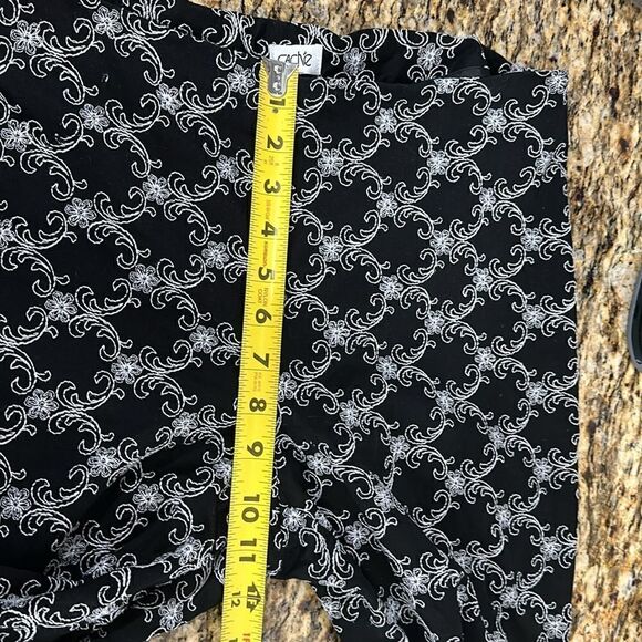 Cache Black Cotton Blend Embroidered Mid Rise Flared Pants Size 12 - Picture 9 of 9